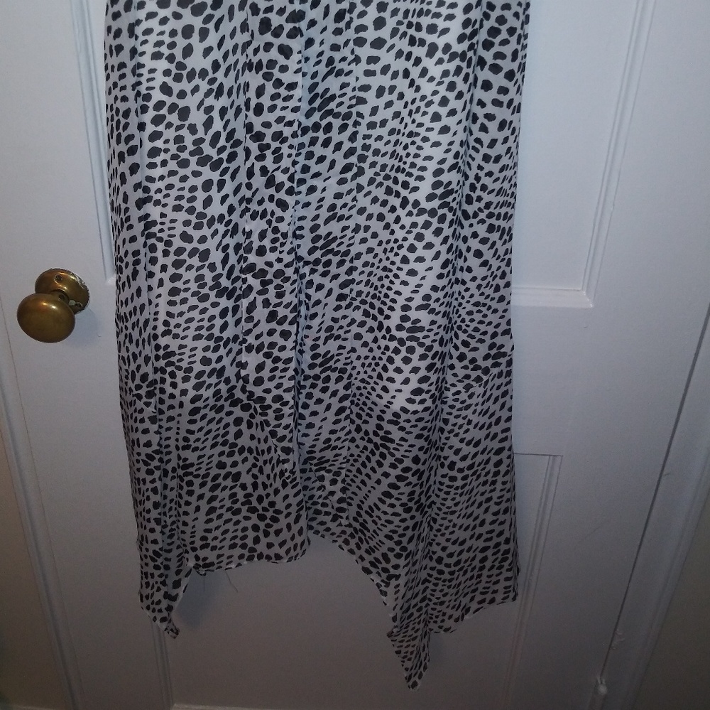 🆕 Julia Jordan dress. - Picture 7 of 7